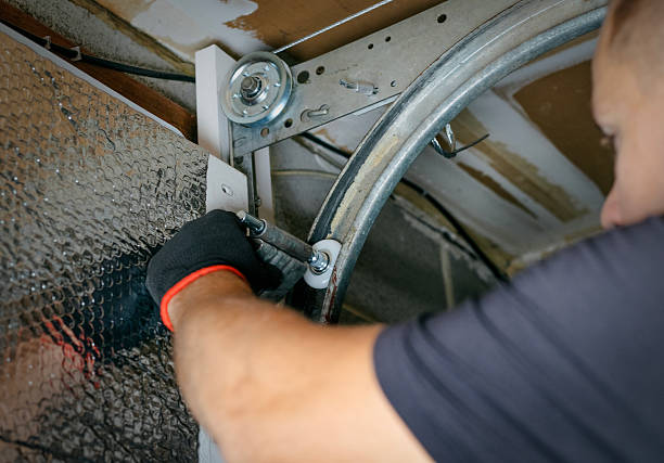 Affordable Garage Door Panel Replacement solutions in Grandview, IL